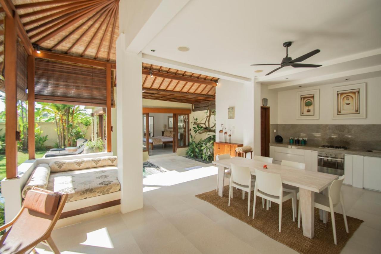 Villa Shanti, Sitara Villa Group Семіньяк Екстер'єр фото