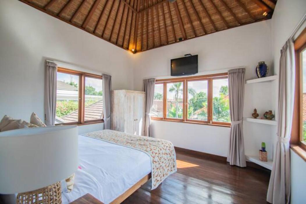 Villa Shanti, Sitara Villa Group Семіньяк Екстер'єр фото