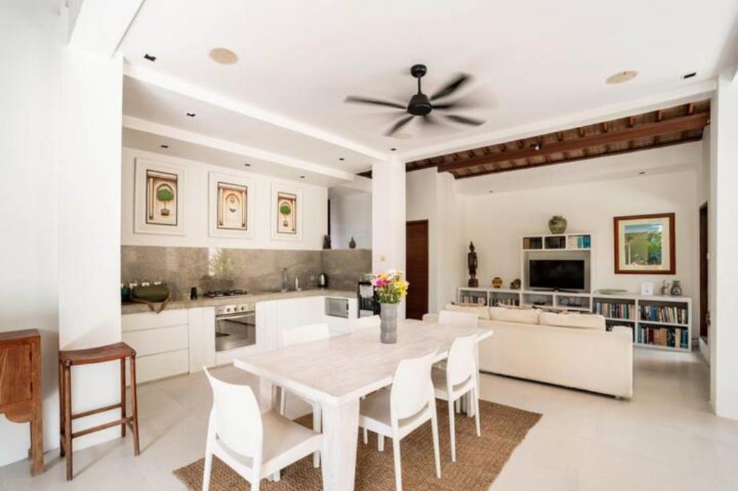 Villa Shanti, Sitara Villa Group Семіньяк Екстер'єр фото