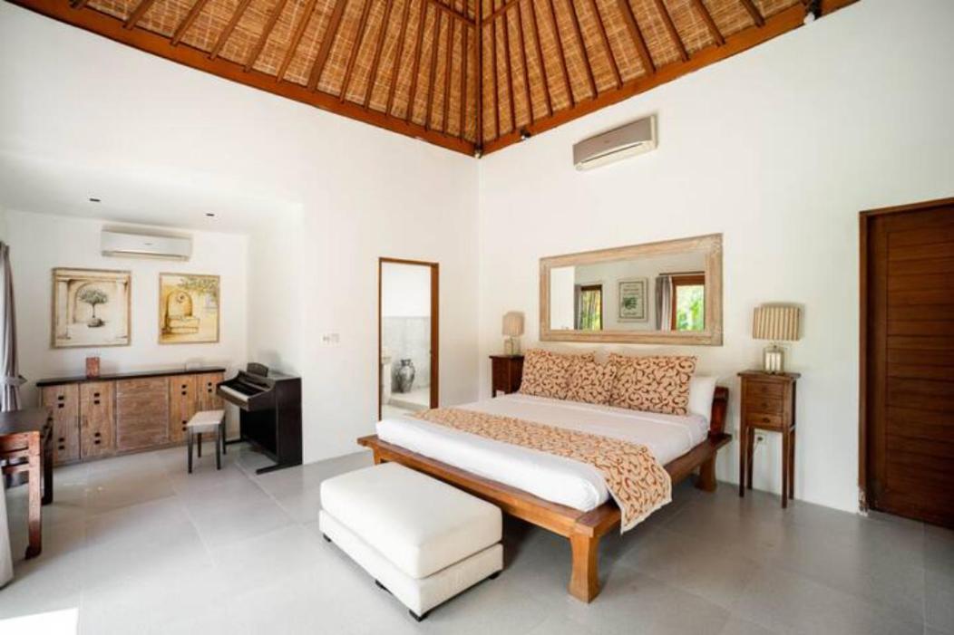 Villa Shanti, Sitara Villa Group Семіньяк Екстер'єр фото
