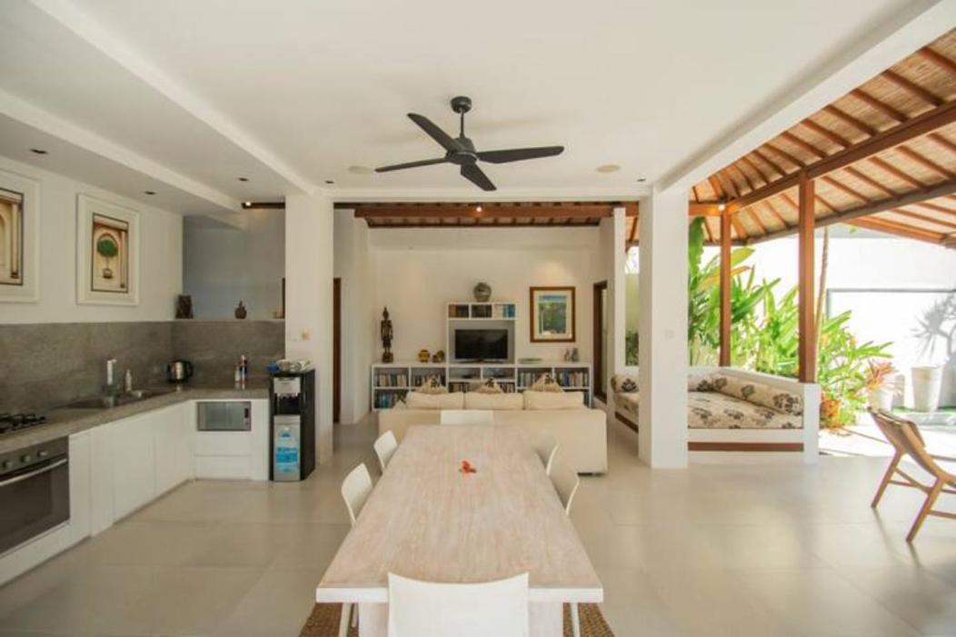 Villa Shanti, Sitara Villa Group Семіньяк Екстер'єр фото